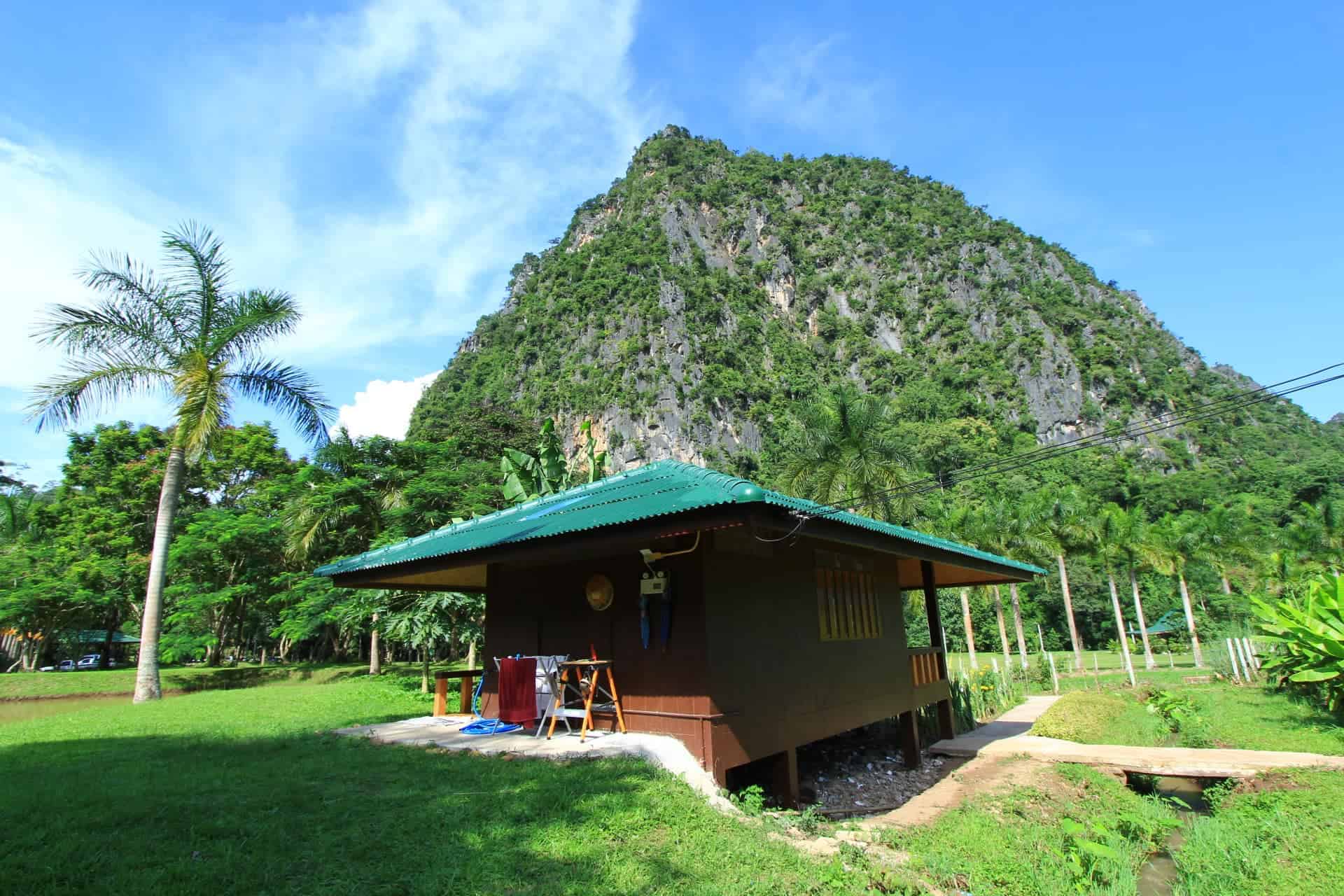 Bungalo Wat Pa Tam Wua vienuolyne