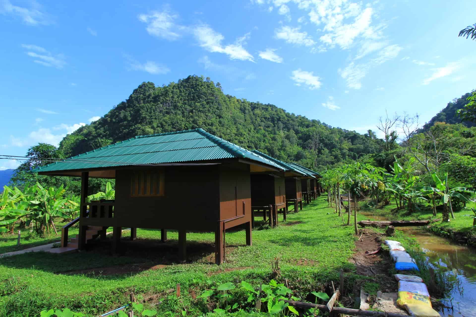 Bungalo Wat Pa Tam Wua vienuolyne
